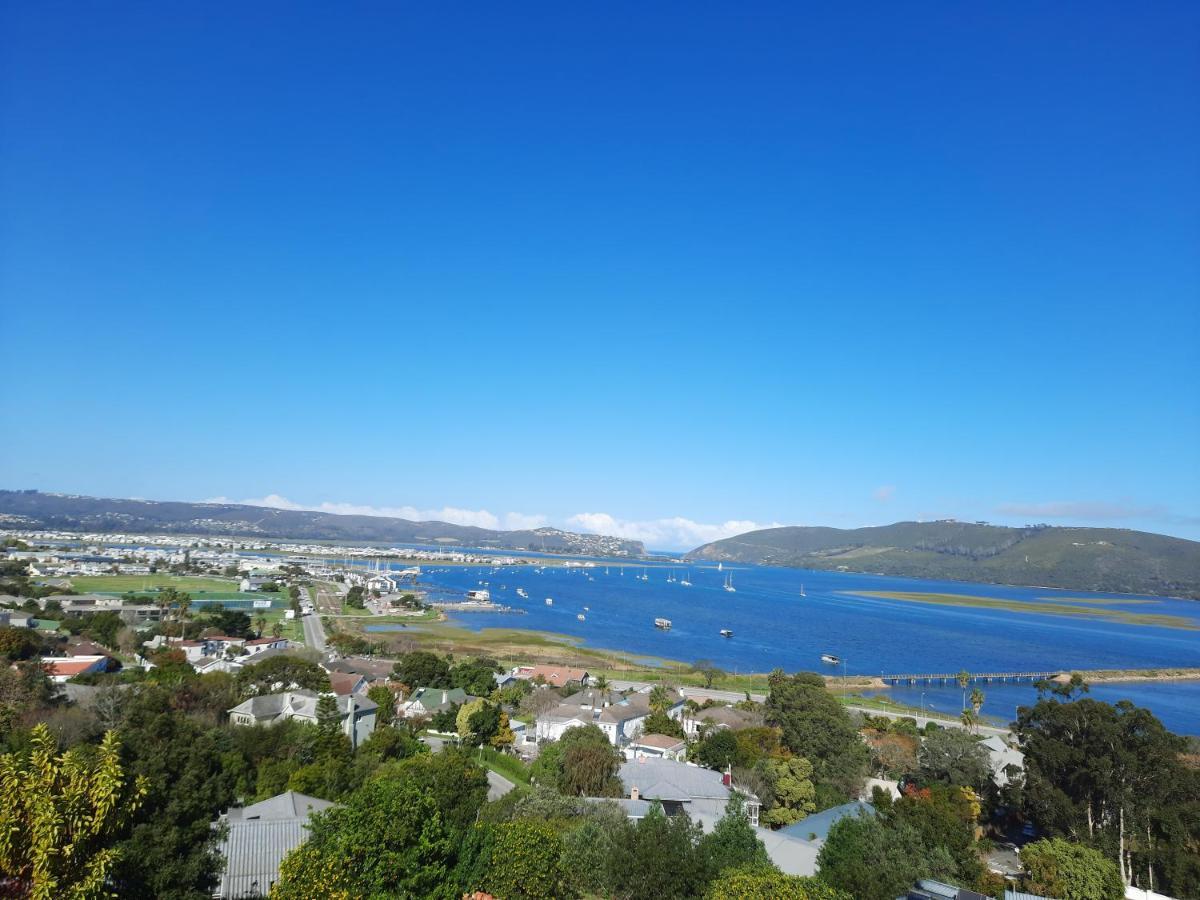Bed and Breakfast 6 On Protea Knysna Esterno foto